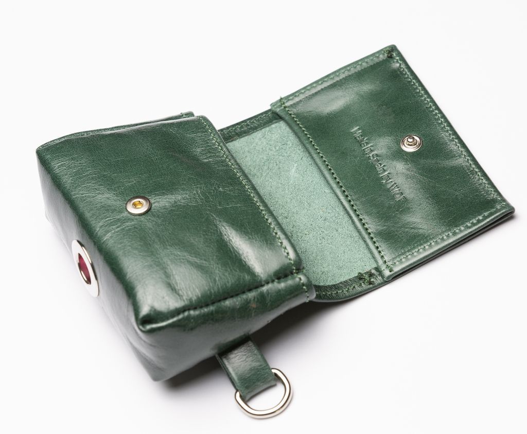 bolsito de piel verde para correa de perro 4 bolsito de piel verde para correa de perro 4