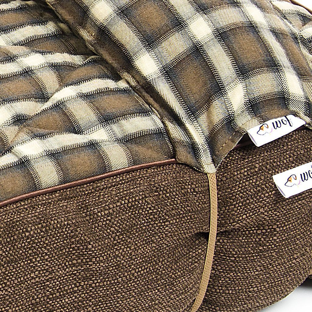 colchon marron cuadros detalle colchon marron cuadros detalle