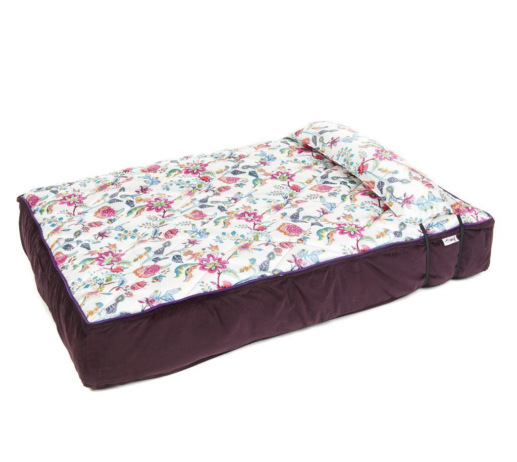 colchon morado motivos florales colchon morado motivos florales