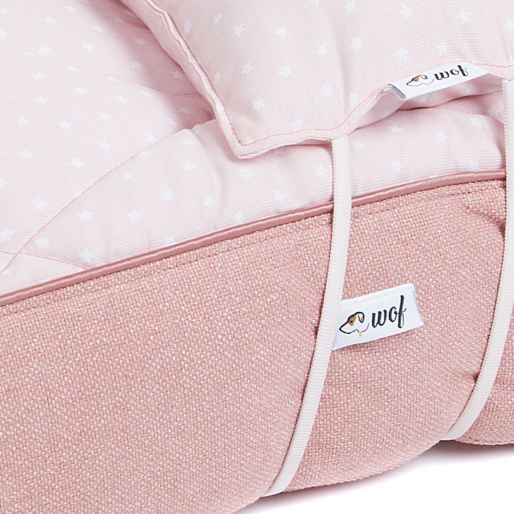 colchon rosa bebe con rosa estrellitas detalle colchon rosa bebe con rosa estrellitas detalle