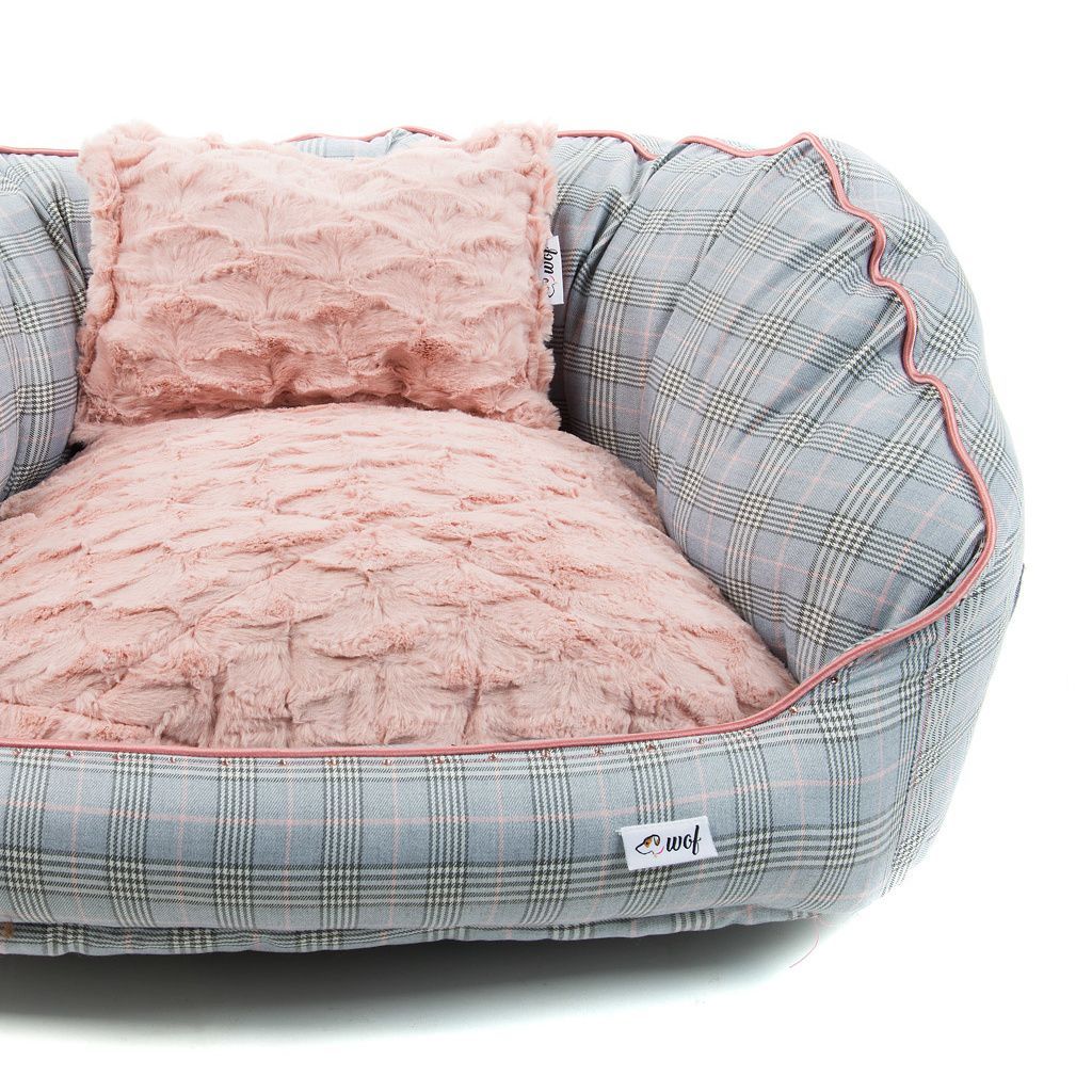 comprar cama oval gris lineas cojin rosa maquillaje pelo corto detalle comprar cama oval gris lineas cojin rosa maquillaje pelo corto detalle