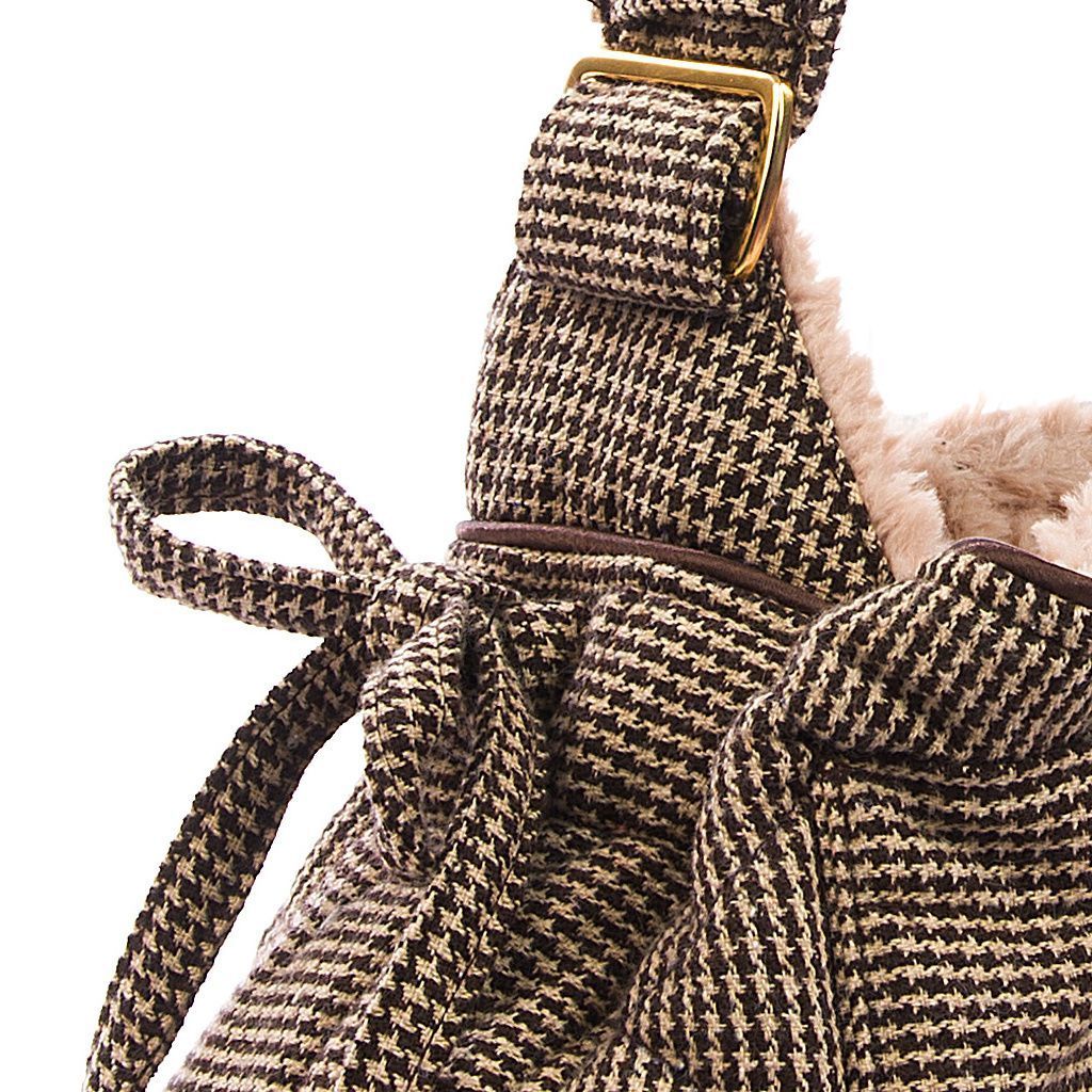 Bolso bandolera pata de gallo marron y beige interior beige pelo corto detalle 1 Bolso bandolera pata de gallo marron y beige interior beige pelo corto detalle 1