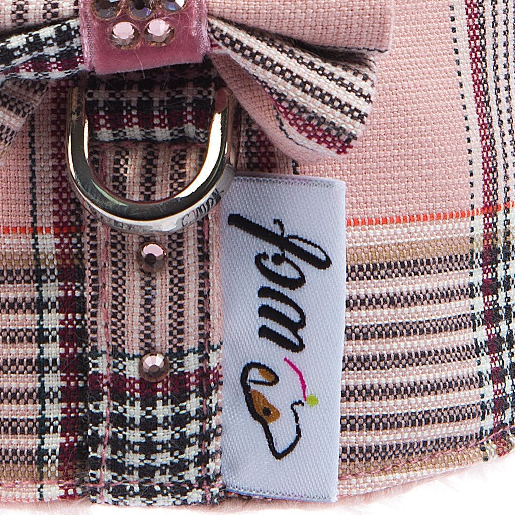 arnes textil rosa maquillaje a cuadros con pelo rosa corto detalle 2 arnes textil rosa maquillaje a cuadros con pelo rosa corto detalle 2