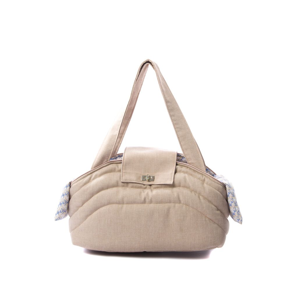 bolso tapeta beige claro con interior en patron geometrico bolso tapeta beige claro con interior en patron geometrico